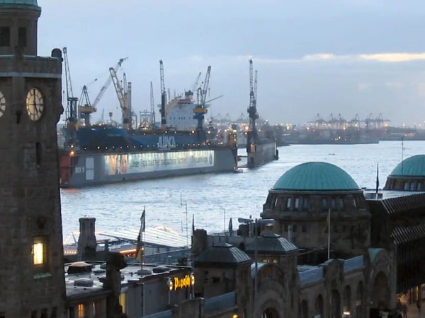 St. Pauli and Port of Hamburg Walking Tour